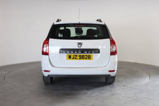 2015 Dacia Logan 1.5 dCi Laureate 5dr