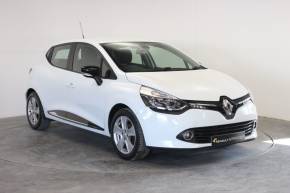 Renault Clio 1.2 16V Dynamique Nav 5dr Hatchback Petrol White at Eternity Demo 1 Selby